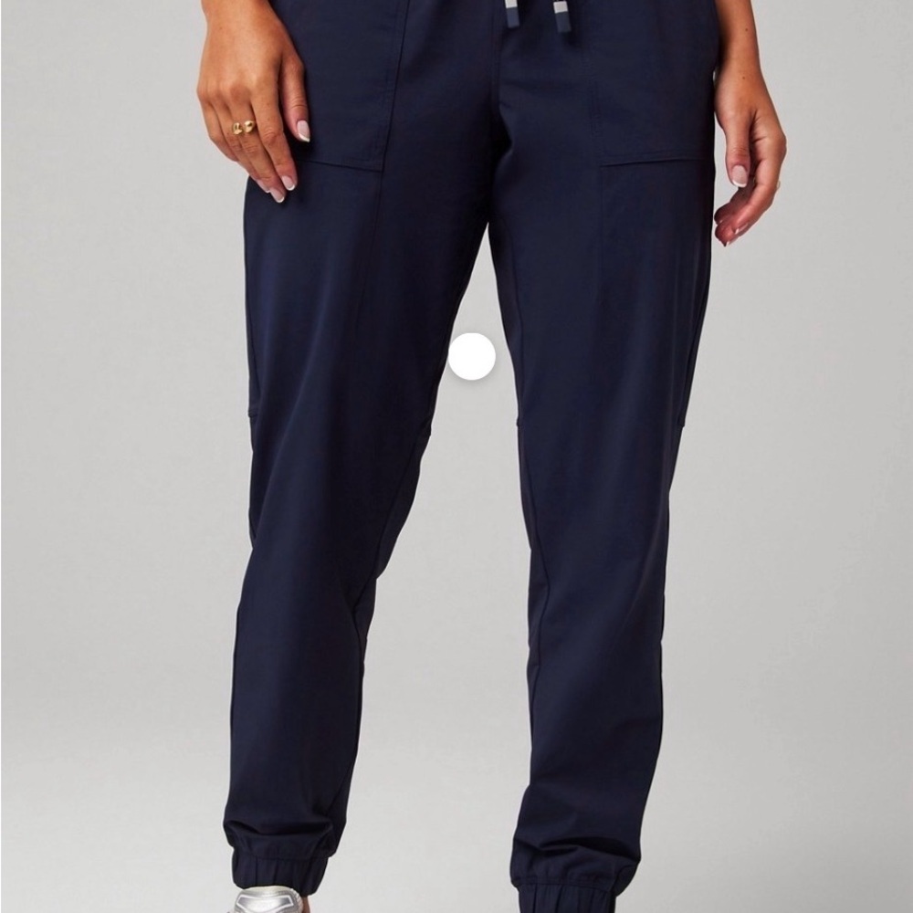 Fabletics The One Jogger Women’s Small Navy Athletic Pants EUC
